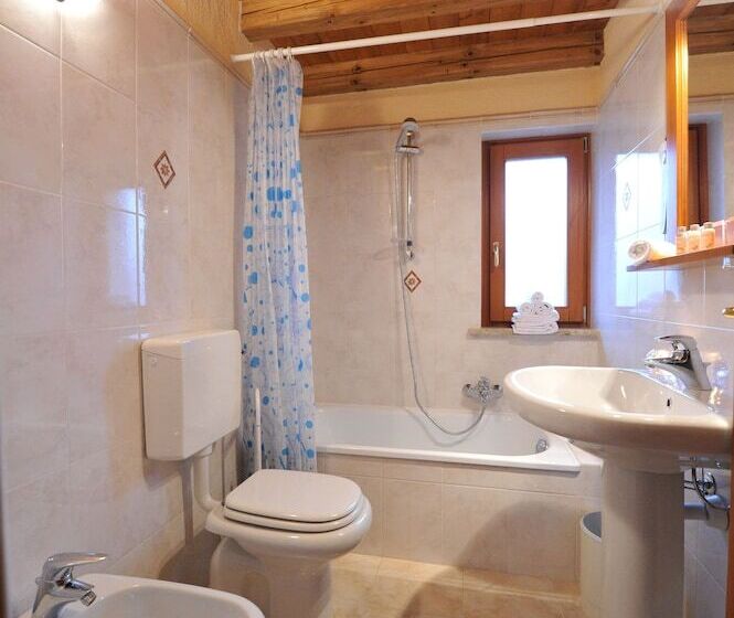 فندق Family Apartments Le Chalet