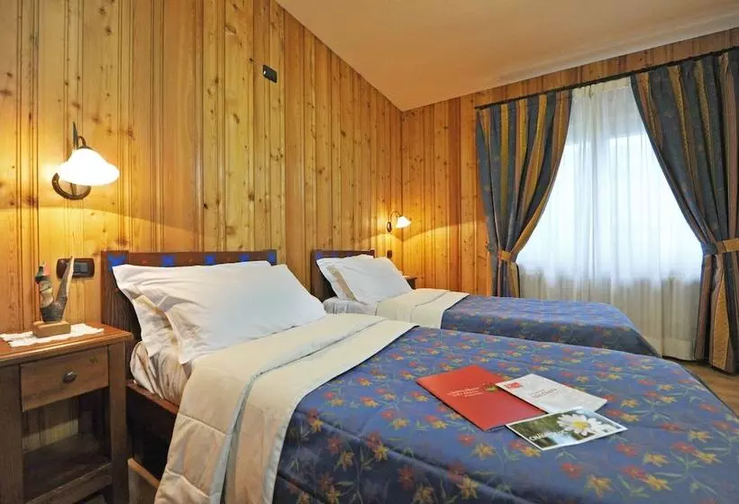 ホテル Family Apartments Le Chalet