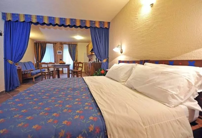 ホテル Family Apartments Le Chalet