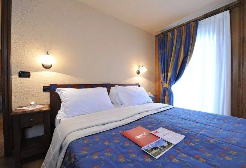 ホテル Family Apartments Le Chalet