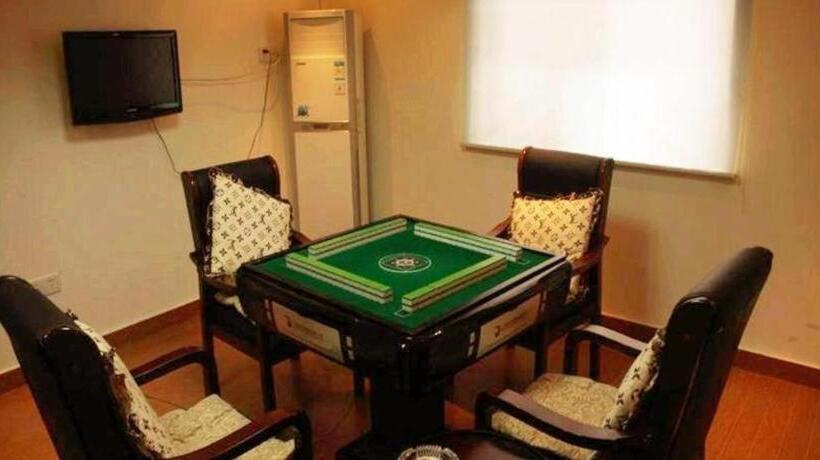 Hotel Greentree Inn Chongming Nanmen Express