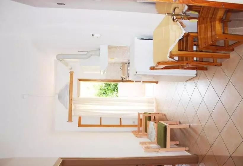 هتل Villa Rebecca