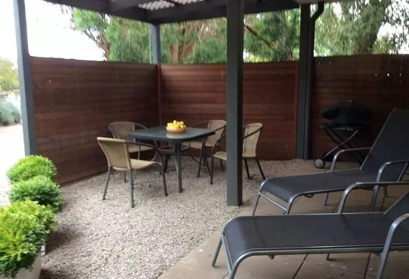 Limetree Hideaway
