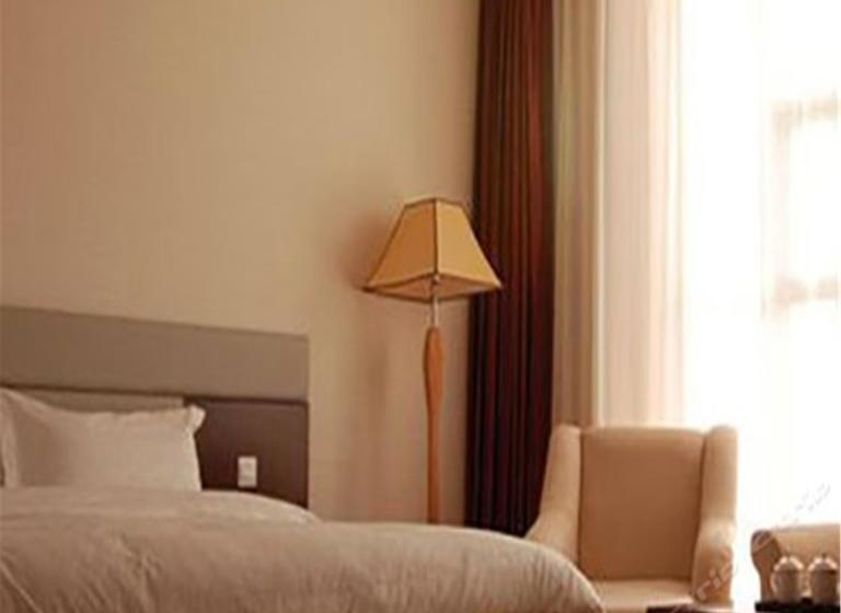 호텔 Chifeng Jiutian International