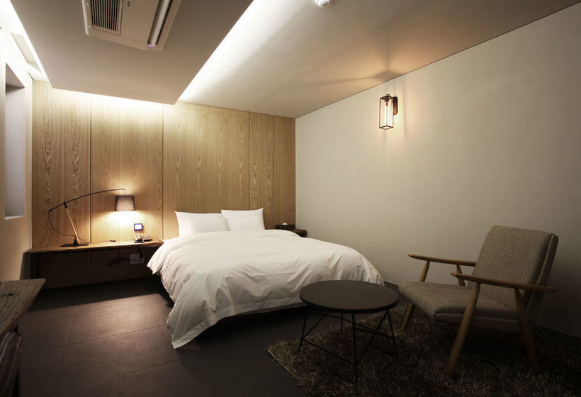 Fotos del hotel E:  12