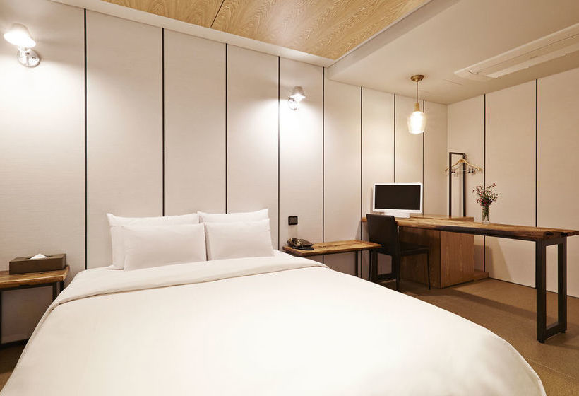 Fotos del hotel E:  19