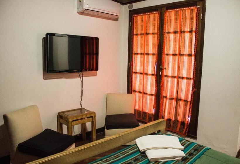 호텔 Hostal Del Alma