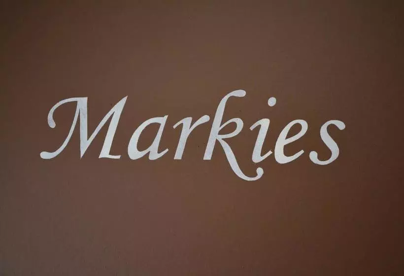 هتل B&b Het Bintjeshof