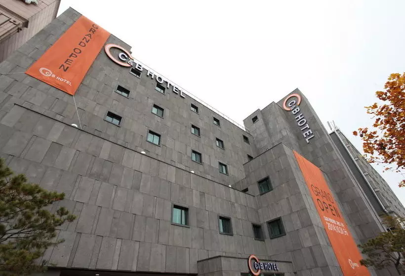 Hotel C&b