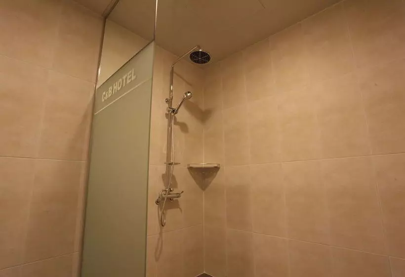Hotel C&b
