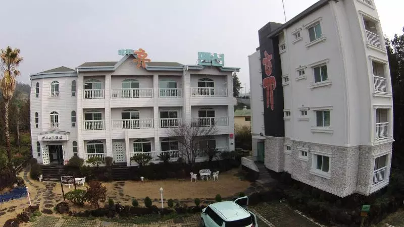 ホテル Jungmun Jejuhue Pension