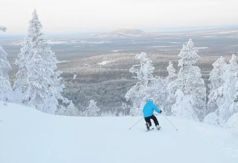 ホテル Li Suomutunturi