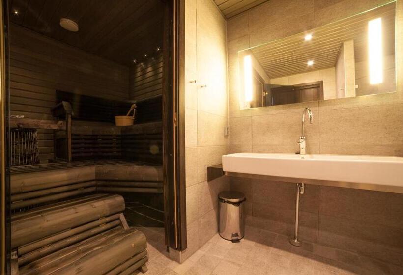 בית מלון כפרי Li Suomutunturi