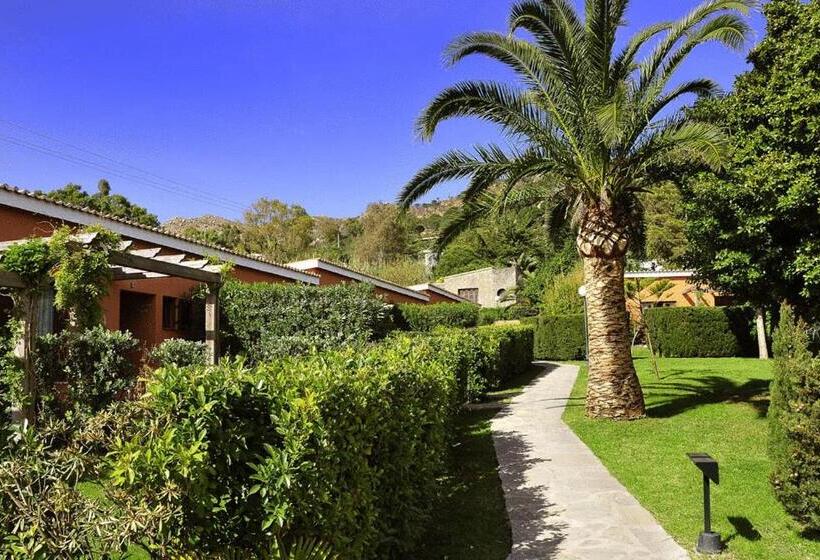 Отель Punta Sur