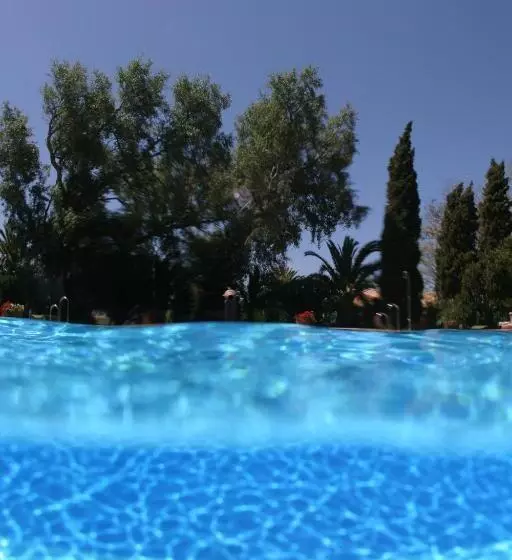 Hotel Punta Sur