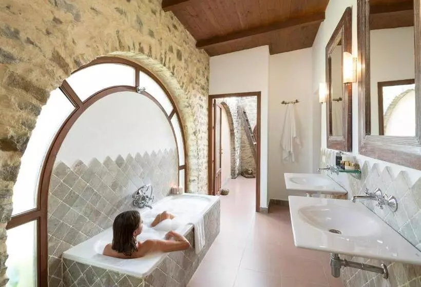 Hotel Punta Sur