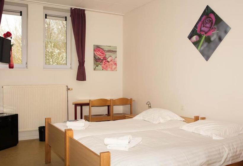 בית מלון כפרי Roodhof