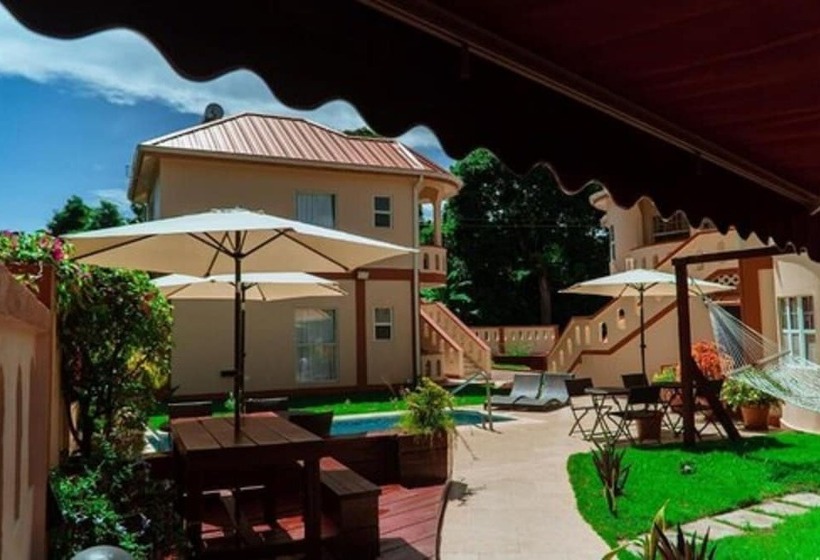 پانسیون Valley Breeze Guest House