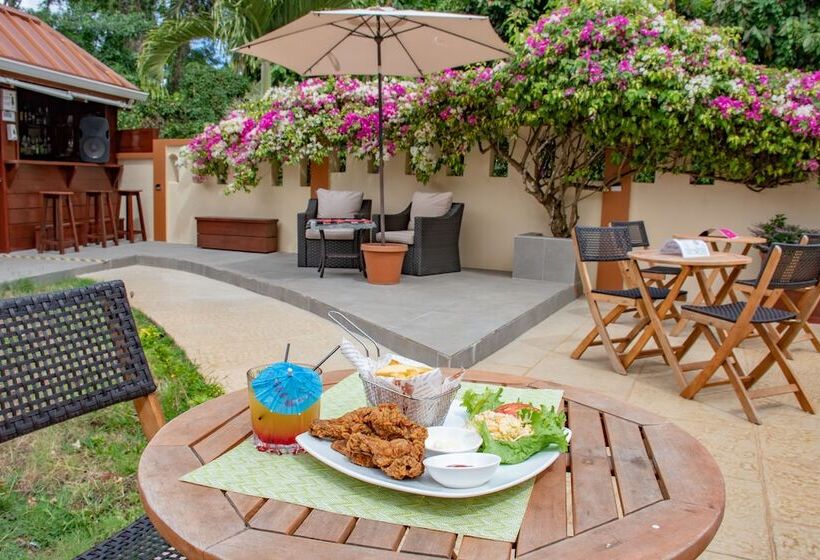 پانسیون Valley Breeze Guest House