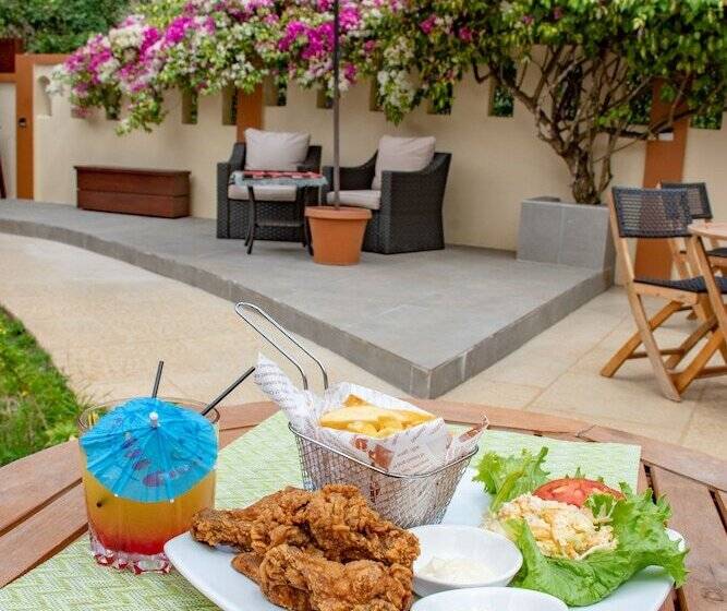 پانسیون Valley Breeze Guest House