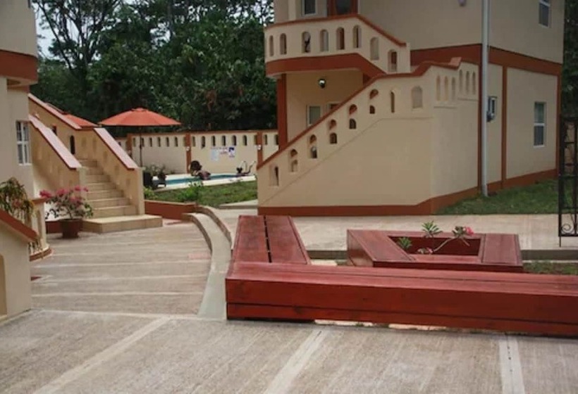 پانسیون Valley Breeze Guest House