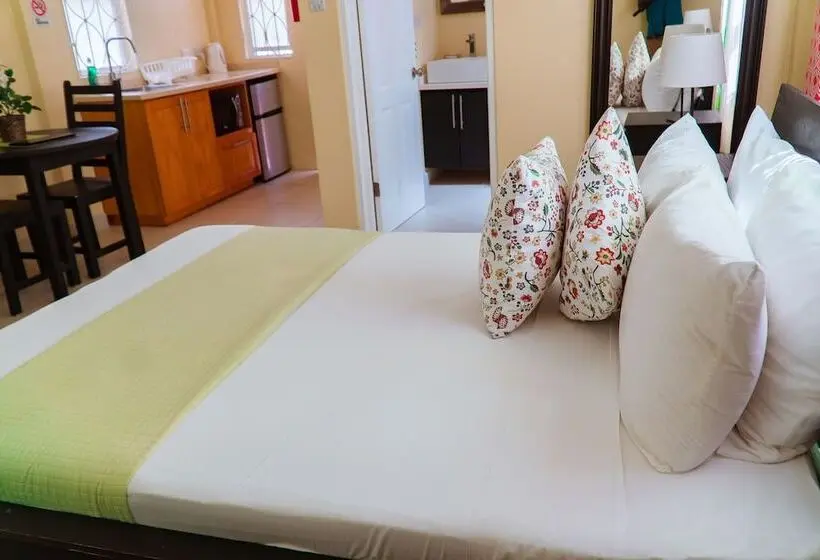 پانسیون Valley Breeze Guest House