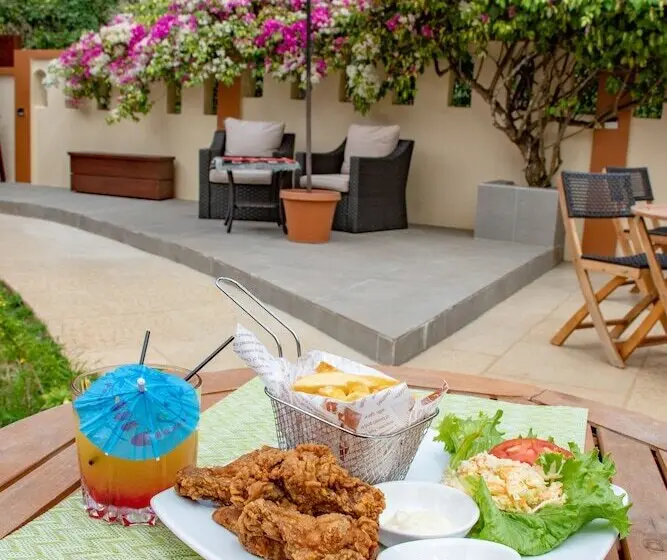 پانسیون Valley Breeze Guest House