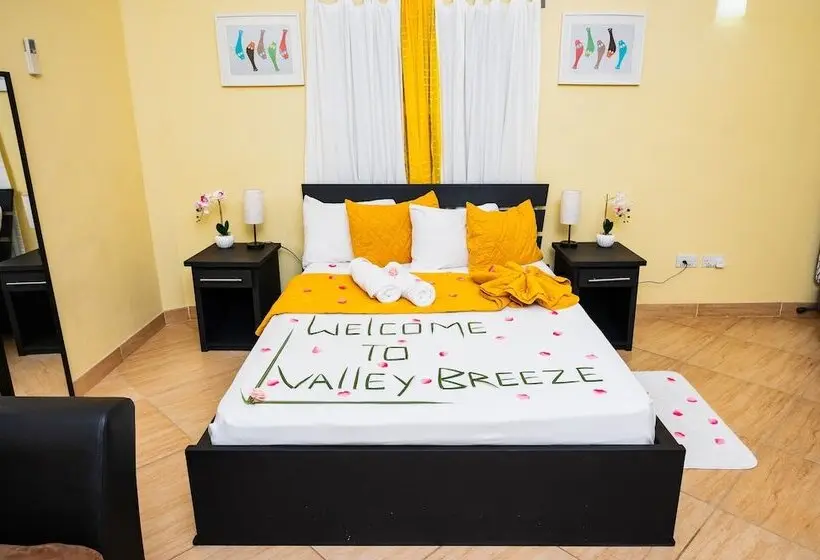 پانسیون Valley Breeze Guest House