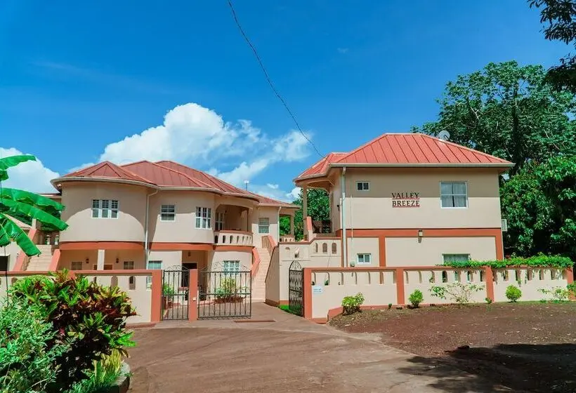 پانسیون Valley Breeze Guest House