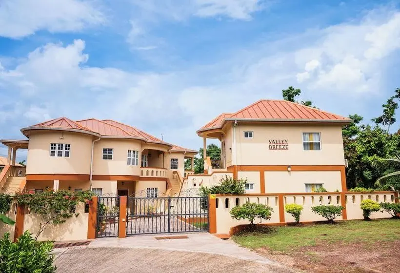 پانسیون Valley Breeze Guest House
