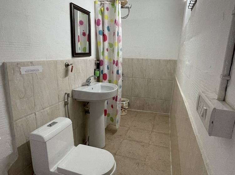 Hotel Family In The Hills By Nature S Glamping