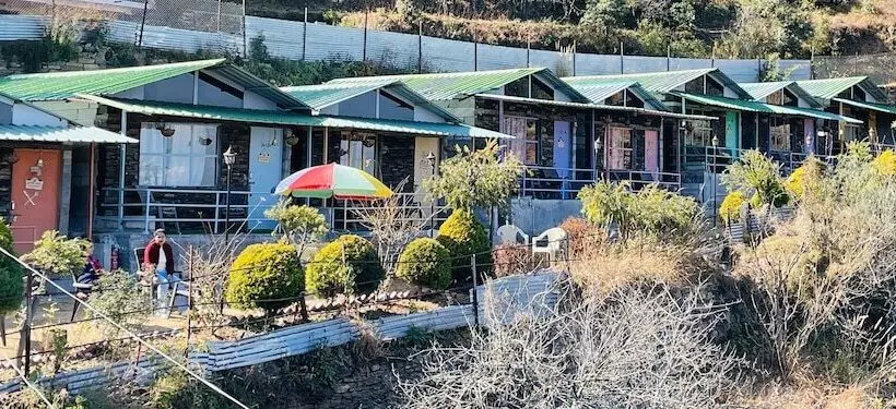ホテル Family In The Hills By Nature S Glamping