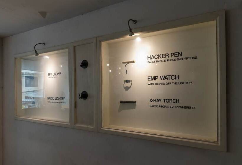 هاستل The Secret Service Bed & Breakfast