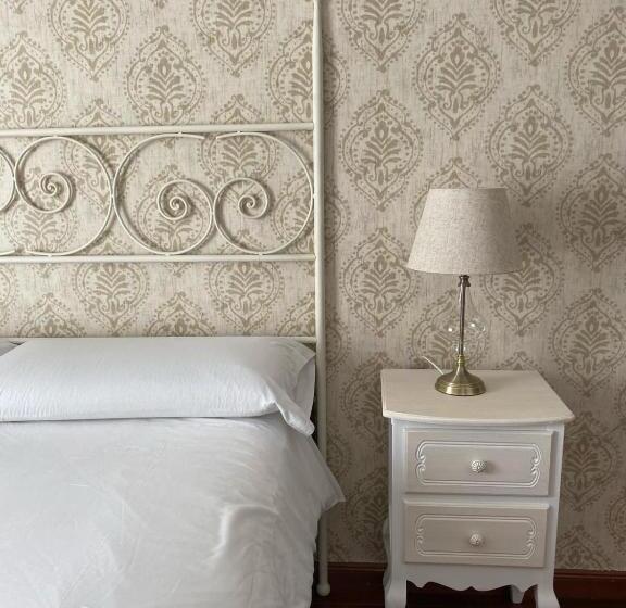 Bed and Breakfast Suite Comares