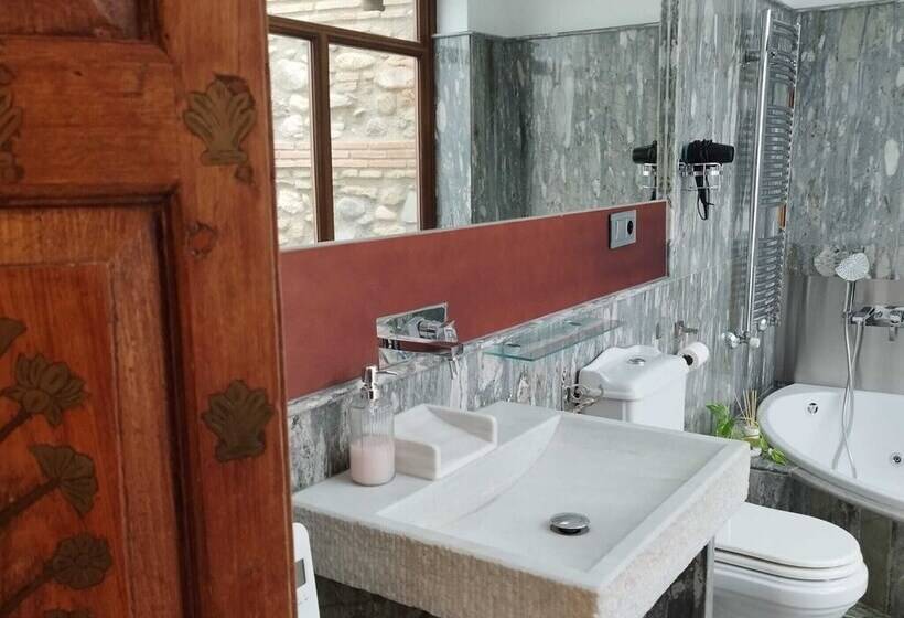 Bed and Breakfast Suite Comares