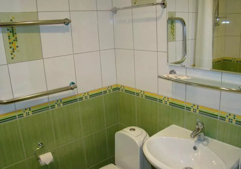 هتل Avantazh