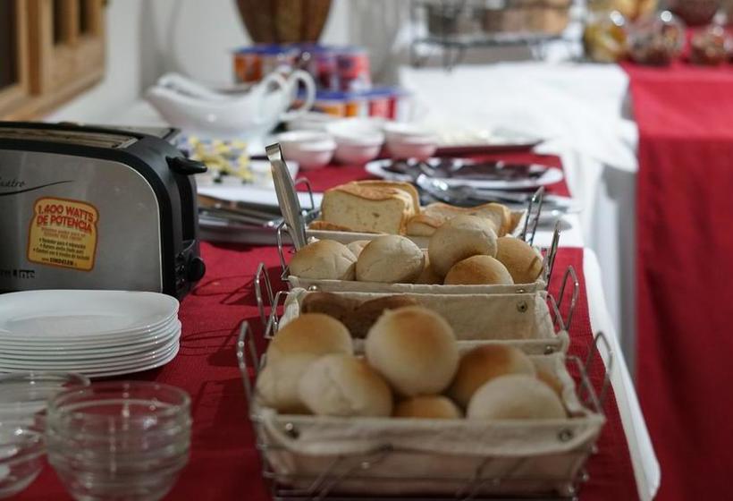 ホテル Castellano