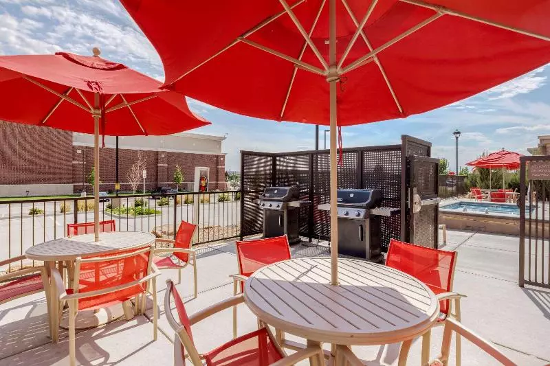 ホテル Comfort Suites Loveland