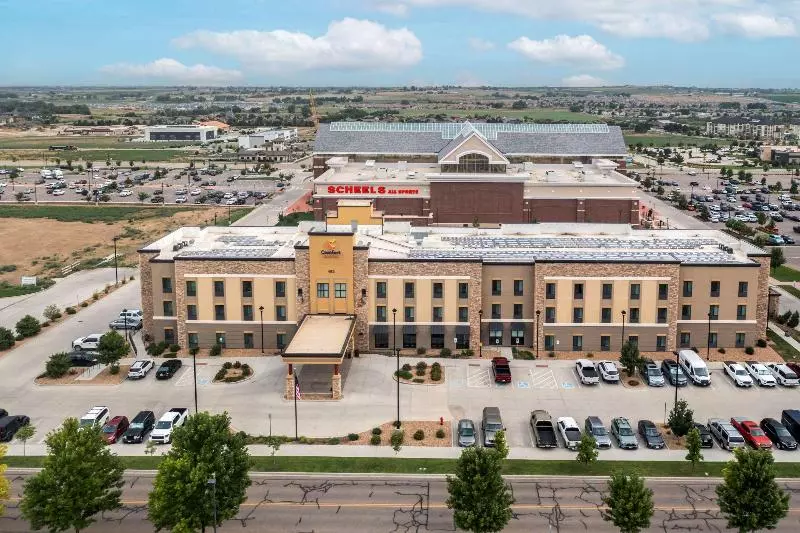 ホテル Comfort Suites Loveland