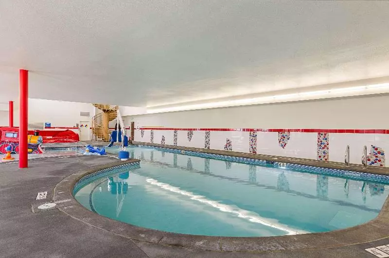 ホテル Comfort Suites Loveland