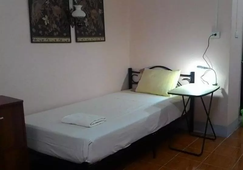 هتل D's Corner & Guesthouse