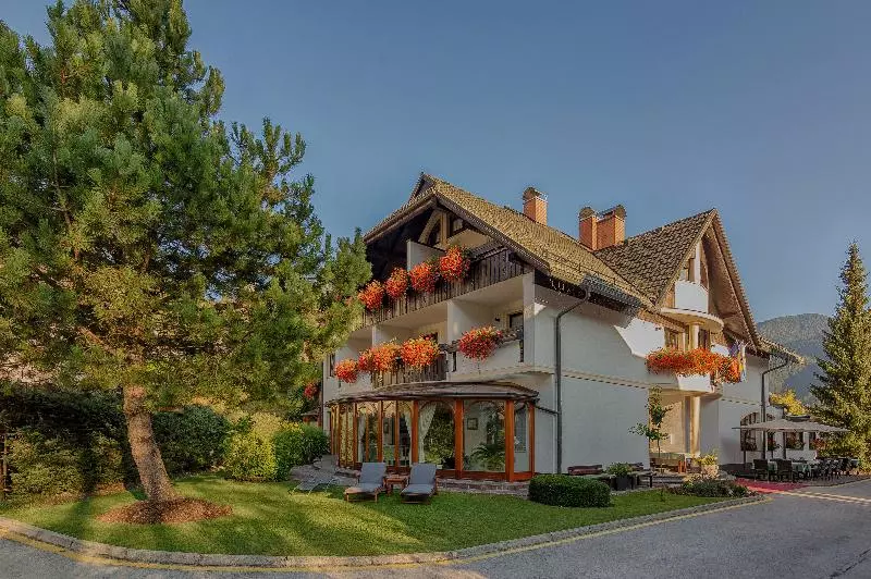 Garni Hotel Miklič