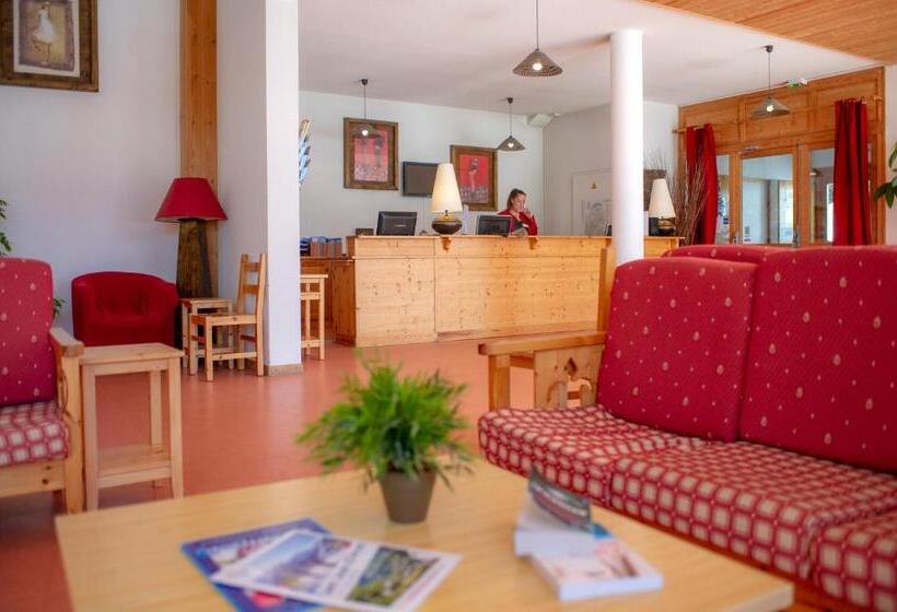 هتل Goélia Les Chalets Des Marmottes