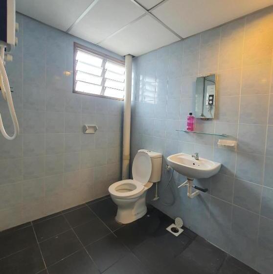 فندق Highway Budget