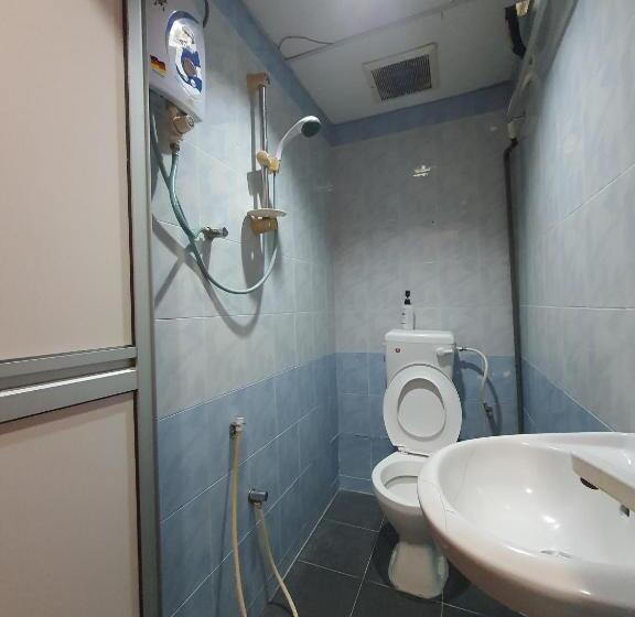 فندق Highway Budget