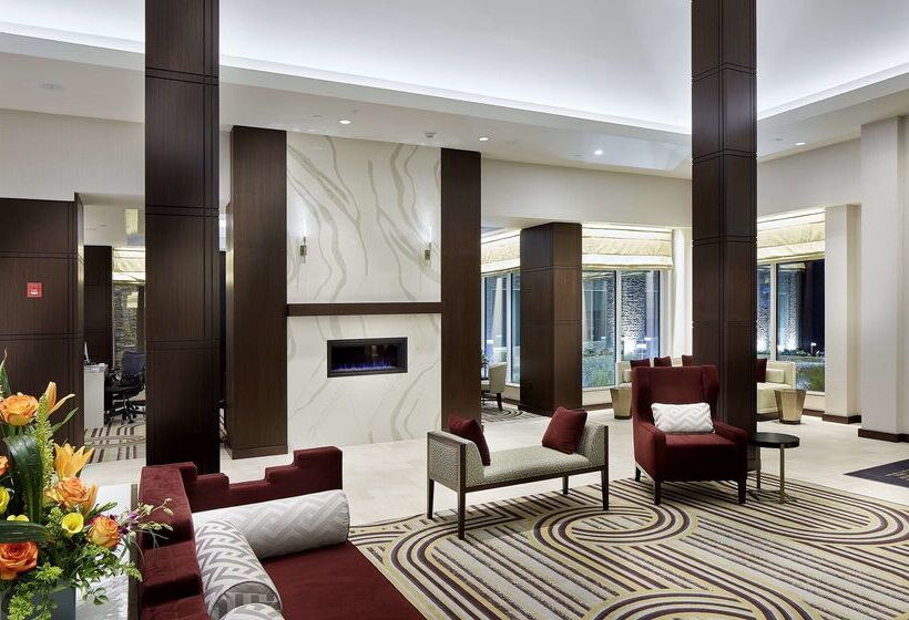 בית מלון כפרי Hilton Garden Inn Roslyn