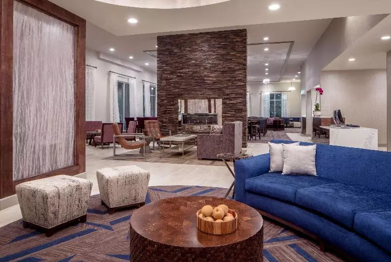 Hotelli Homewood Suites By Hilton New Orleans French Quarter