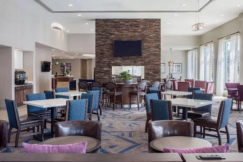 Hotelli Homewood Suites By Hilton New Orleans French Quarter