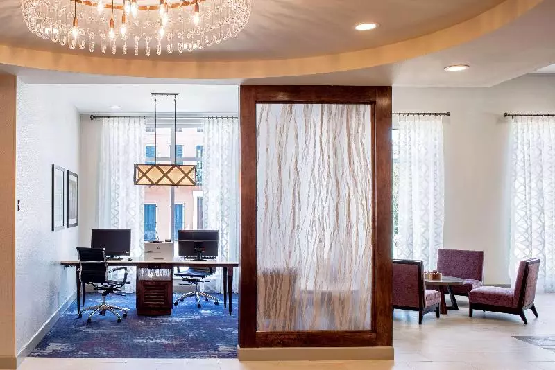 Hotelli Homewood Suites By Hilton New Orleans French Quarter
