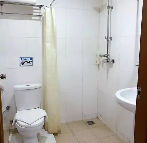 هتل Houz Inn